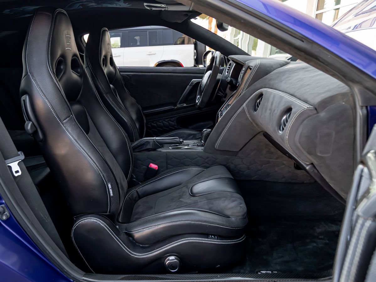 Used 2013 Nissan GT-R Premium AWD/4WD image 37