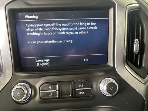 Used 2022 GMC Sierra 3500 SLT w/ SLT Preferred Package image 20