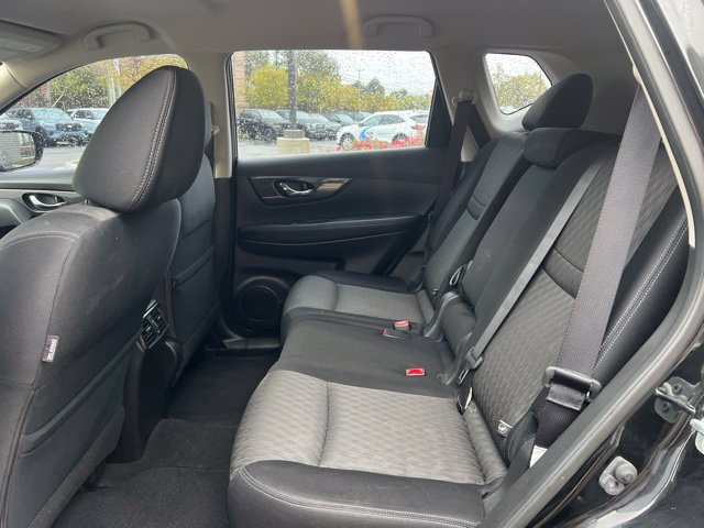 Used 2017 Nissan Rogue S AWD/4WD image 13
