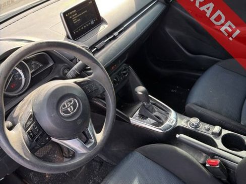 Used 2018 Toyota Yaris iA image 17