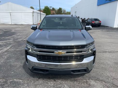 Used 2021 Chevrolet Silverado 1500 LT AWD/4WD image 2