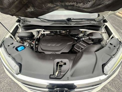 Used 2016 Honda Pilot Elite image 42
