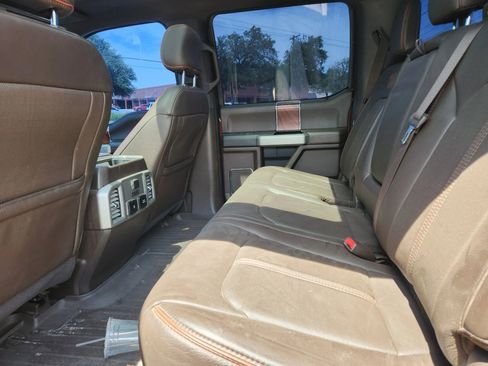 Used 2017 Ford F150 King Ranch image 12