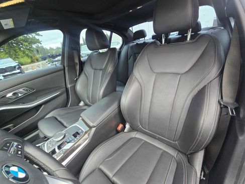 Used 2023 BMW 330i Sedan w/ Premium Package RWD image 22