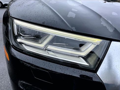Used 2019 Audi Q5 2.0T Premium Plus w/ Premium Plus Package AWD/4WD image 27