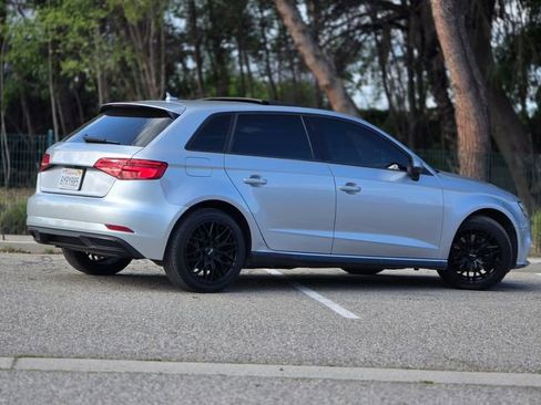 Used 2017 Audi A3 e-tron Premium FWD image 3