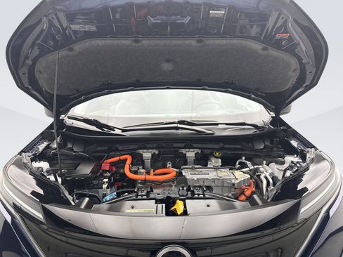 Used 2024 Nissan Ariya AWD image 28