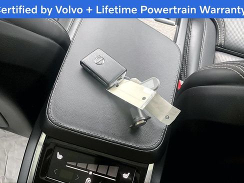Used 2023 Volvo XC90 T8 Ultimate w/ Protection Package AWD/4WD image 14