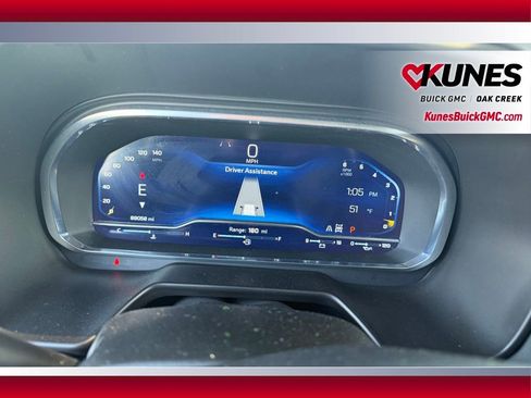 Used 2023 Chevrolet Suburban Premier AWD/4WD image 25