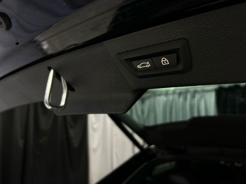 Used 2019 BMW X6 xDrive35i w/ M Sport Package image 45