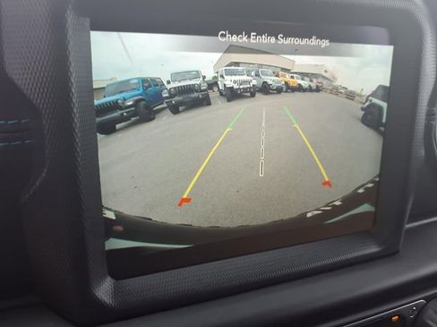 Used 2023 Jeep Wrangler Unlimited Rubicon 4xe w/ Cold Weather Group AWD/4WD image 14