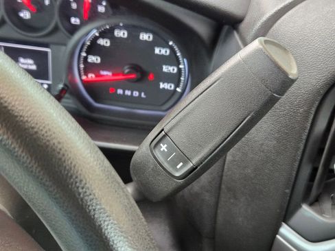 Used 2024 Chevrolet Silverado 1500 Custom image 18