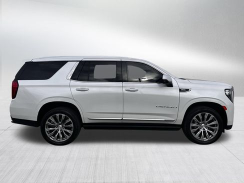 Used 2021 GMC Yukon Denali w/ Denali Premium Package AWD/4WD image 8