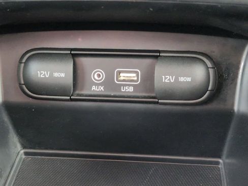 Used 2016 Kia Sorento LX w/ LX Convenience Package image 31