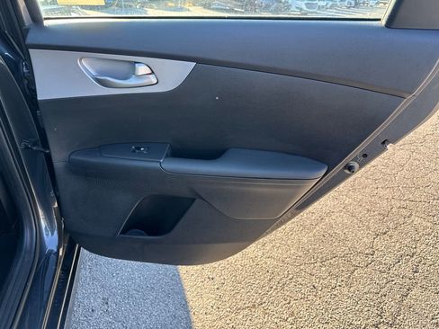 Used 2017 Hyundai Santa Fe Limited image 17