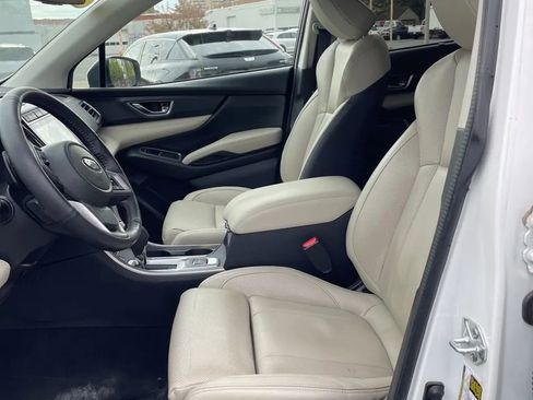 Used 2022 Subaru Ascent Limited w/ Technology Package AWD/4WD image 2