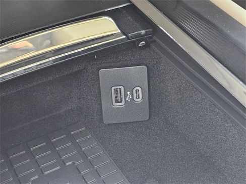 New 2024 Lincoln Corsair Grand Touring w/ Equipment Group 302A image 23