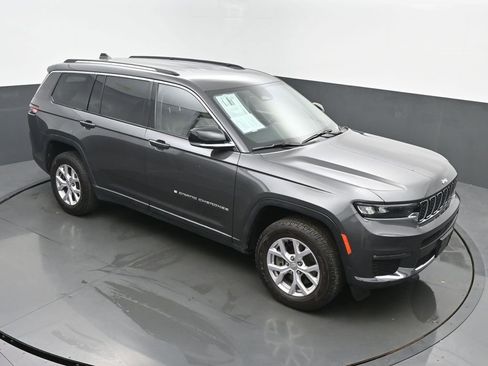 Used 2022 Jeep Grand Cherokee L Limited AWD/4WD image 44