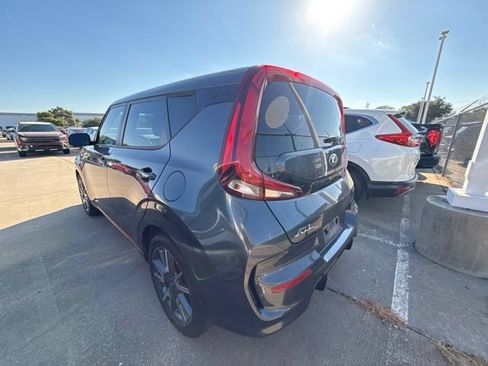 Used 2020 Kia Soul GT-Line FWD image 10