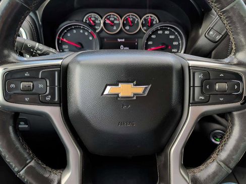 Used 2020 Chevrolet Silverado 1500 LT w/ All-Star Edition image 10