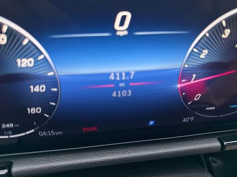 Used 2025 Mercedes-Benz GLA 250 4MATIC image 16