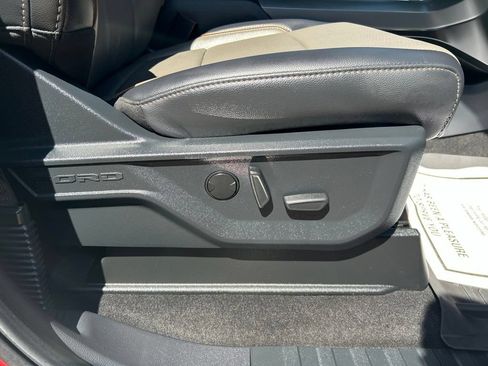 Used 2025 Ford F150 Lariat w/ Bed Utility Package AWD/4WD image 47