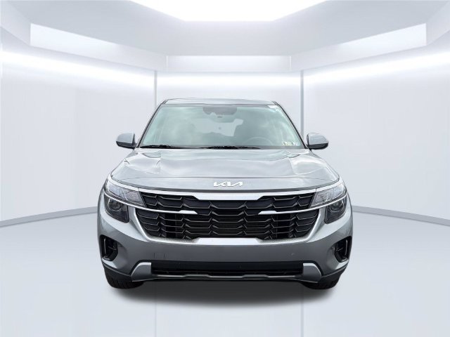 Used 2024 Kia Seltos LX AWD/4WD image 9