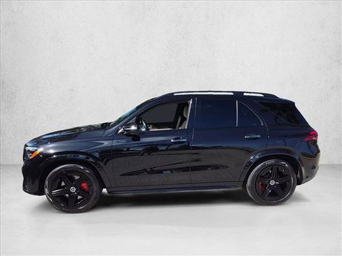 Used 2025 Mercedes-Benz GLE 450 4MATIC image 9