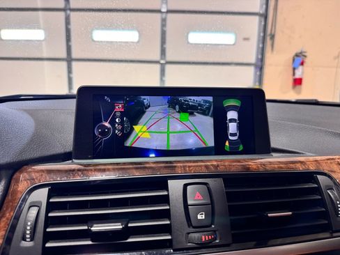 Used 2014 BMW 335i xDrive Sedan image 18