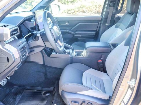 Certified 2024 Toyota Tacoma TRD Sport w/ TRD Sport Upgrade Package AWD/4WD image 22