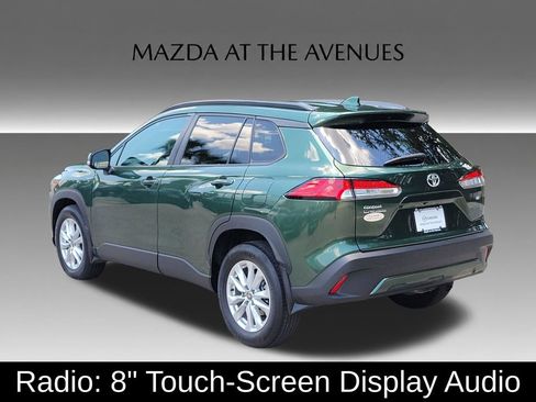 Used 2024 Toyota Corolla Cross LE FWD image 5