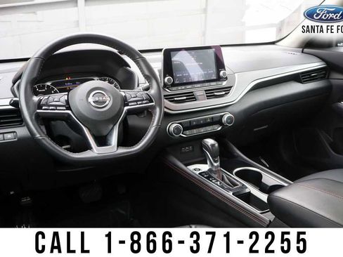 Used 2024 Nissan Altima 2.5 SR image 16