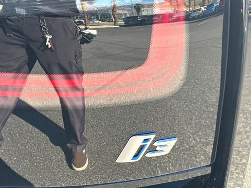 Used 2017 BMW i3 w/ Range Extender image 26