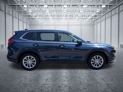 Used 2025 Honda CR-V EX image 8