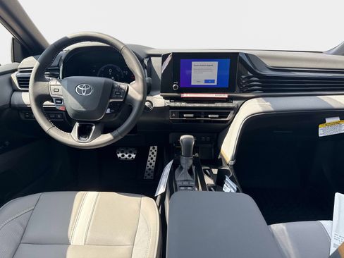 New 2026 Toyota Camry SE FWD image 13