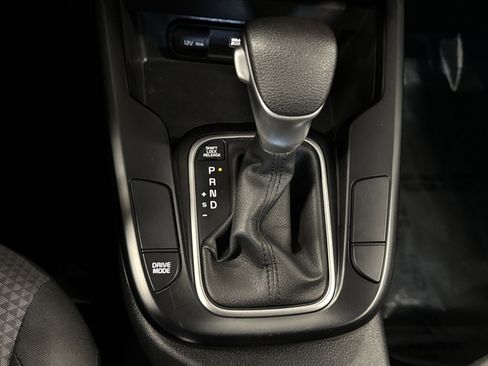 Used 2024 Kia Soul LX w/ Option Group 015 image 21