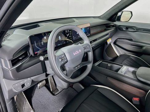 New 2026 Kia EV9 GT-Line AWD/4WD image 9