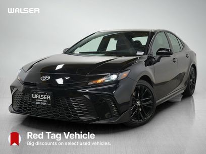 Used 2025 Toyota Camry SE