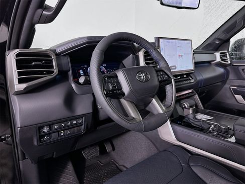 New 2026 Toyota Sequoia Platinum image 9