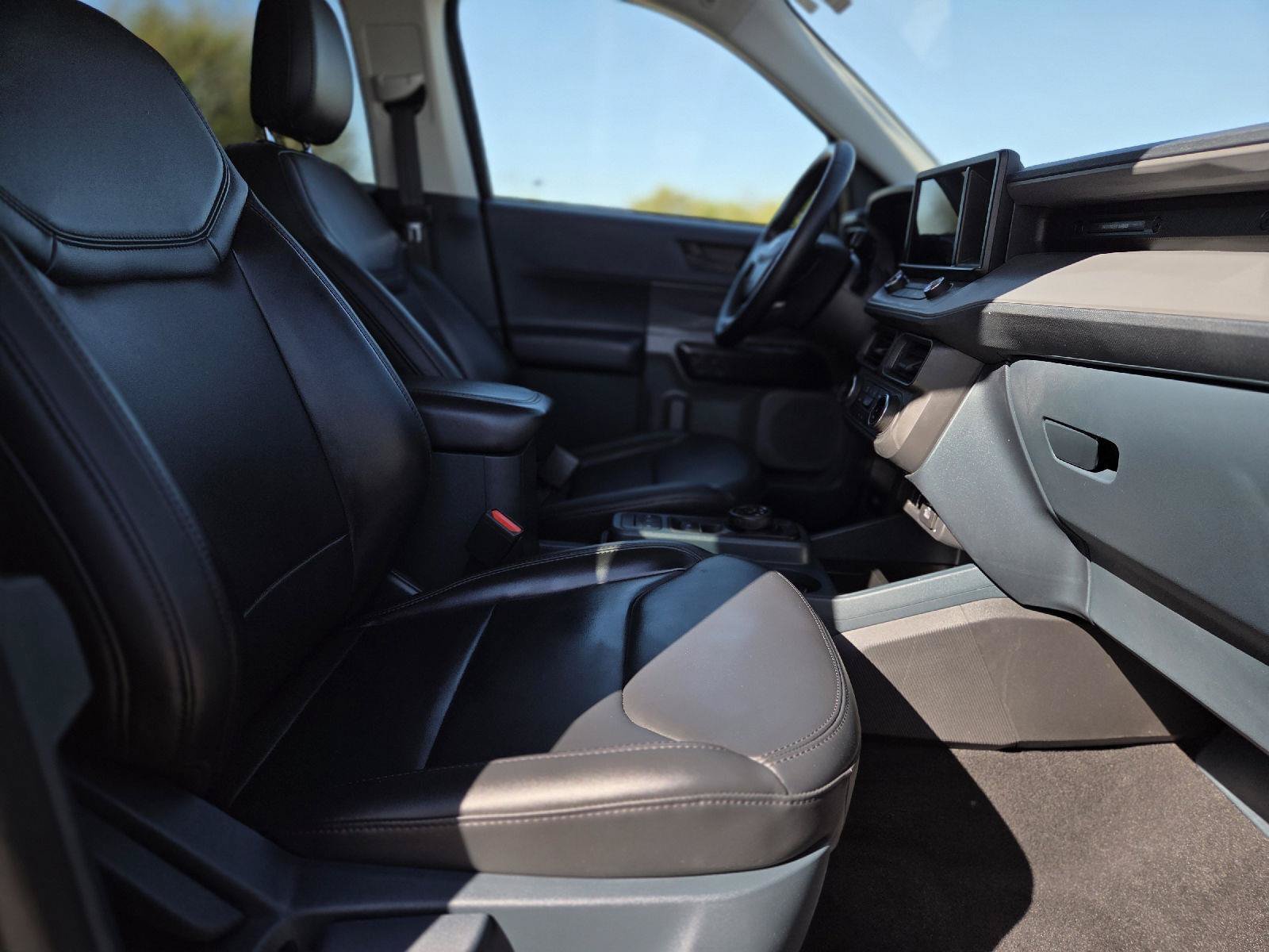 Used 2023 Ford Maverick Lariat w/ Black Appearance Package FWD image 38