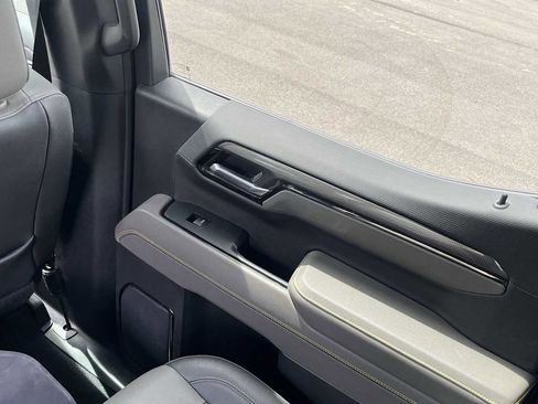 Used 2023 Chevrolet Silverado 1500 ZR2 w/ Technology Package AWD/4WD image 38