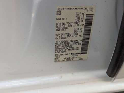 Used 2022 Nissan Frontier Pro-X image 11