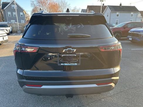 New 2026 Chevrolet Equinox LT w/ Midnight Edition AWD/4WD image 4