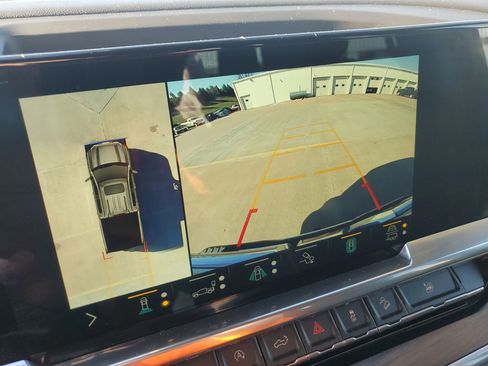 Used 2022 GMC Sierra 1500 SLT w/ SLT Premium Plus Package image 23