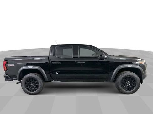 New 2026 Chevrolet Colorado Trail Boss AWD/4WD image 9
