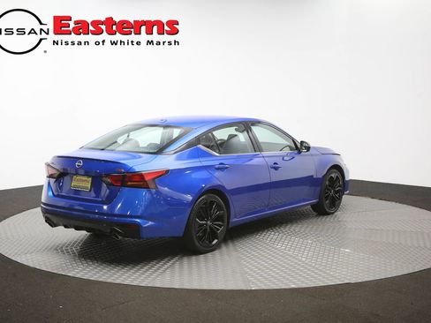 Used 2025 Nissan Altima 2.5 SR FWD image 41