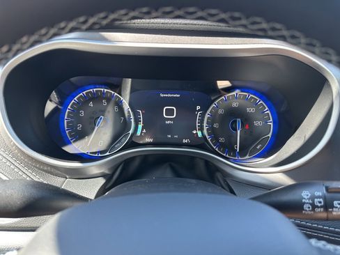 New 2026 Chrysler Pacifica Select image 66