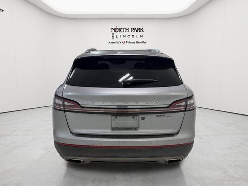 Used 2020 Lincoln Nautilus Reserve w/ Equipment Group 201A AWD/4WD image 4