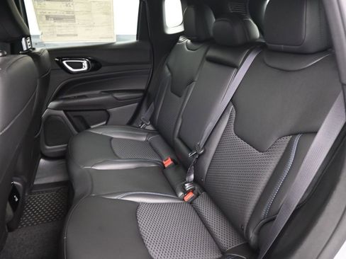 New 2026 Jeep Compass Latitude AWD/4WD image 10