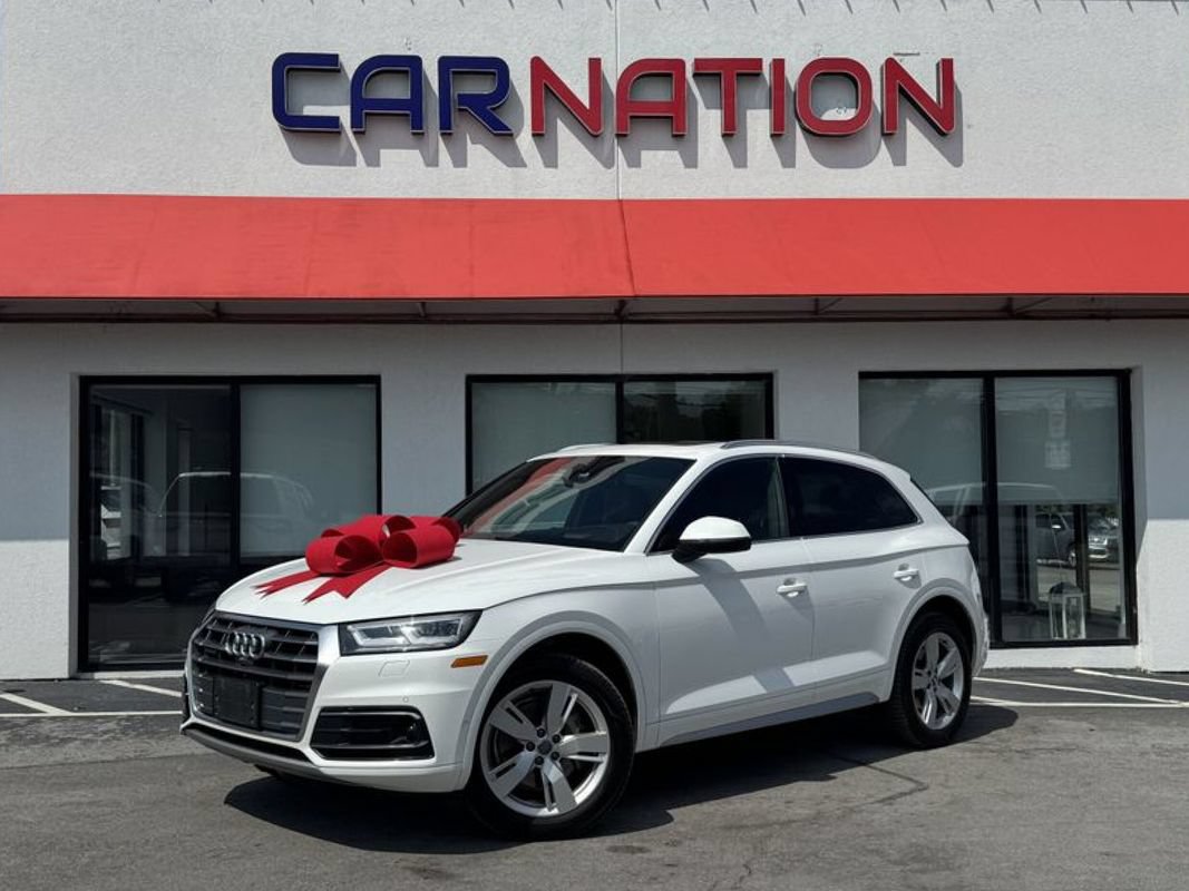 Used 2019 Audi Q5 Prestige w/ Prestige Package AWD/4WD image 2